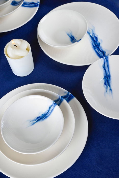 Hermia Toros Juego de Cena de Porcelana 18 Piezas Blanco y Azul